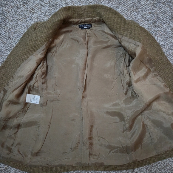 Giorgio Armani Blazer - Picture 8 of 9